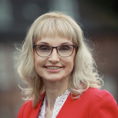 Dr. Margret Seemann 2020 Quadrat